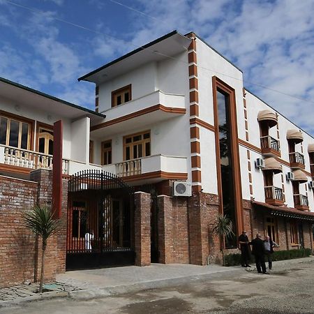 Hotel Shogi Zugdidi Exterior photo